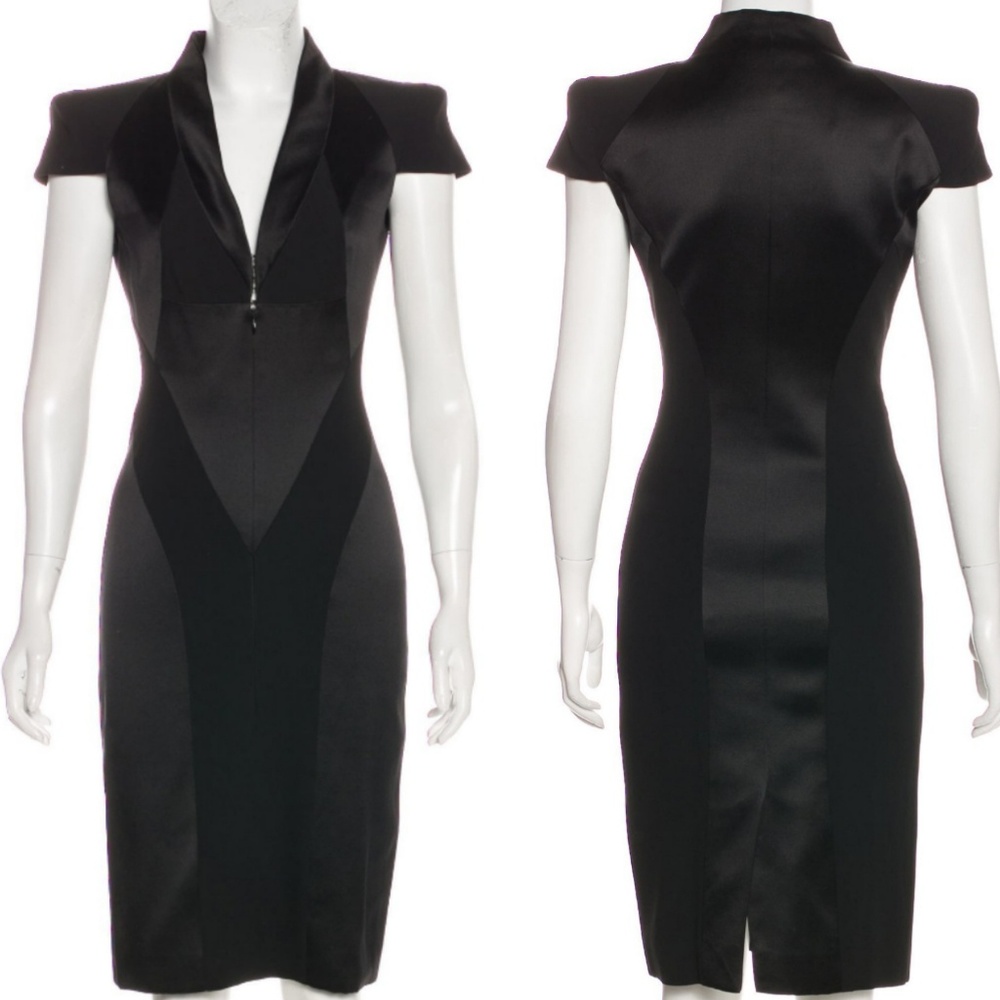 Alexander McQueen Structured Shoulder Dress